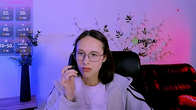 mona_cloud webcam