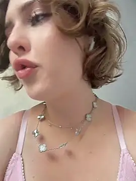 KellyKeler webcam