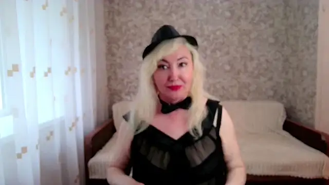 LadyKriss webcam