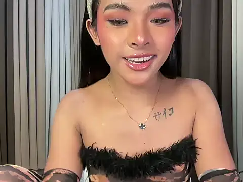 Girlcock_pleasure live cam on StripChat