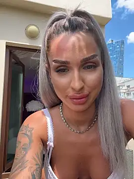 ArianaXO_ webcam