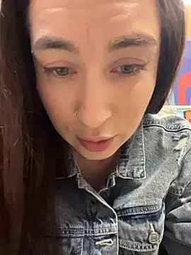 Holly_Play