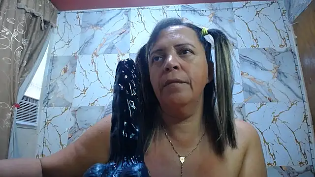 alina_maturehot