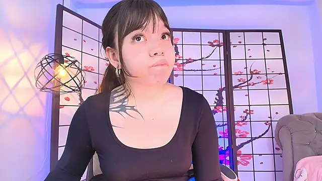 Fluffy_Bubble21 webcam