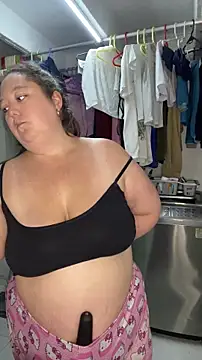 Chloee_Peach webcam