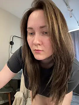 Kiss_My_Body live cam on StripChat