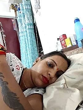 Sexy-Kajal2 webcam
