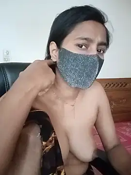 Softheart-97 live cam