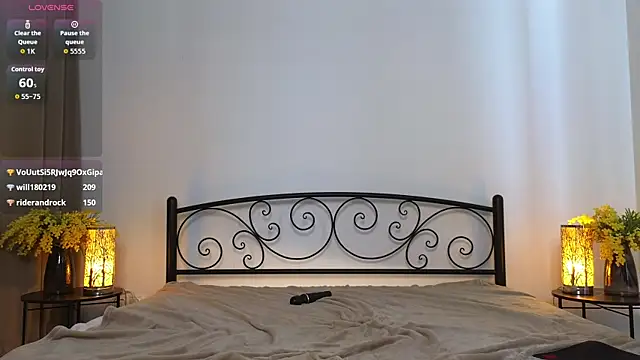 LunaKirby live cam