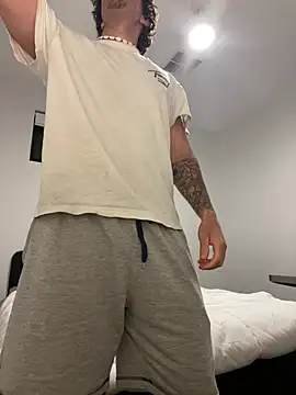 icyninesix webcam