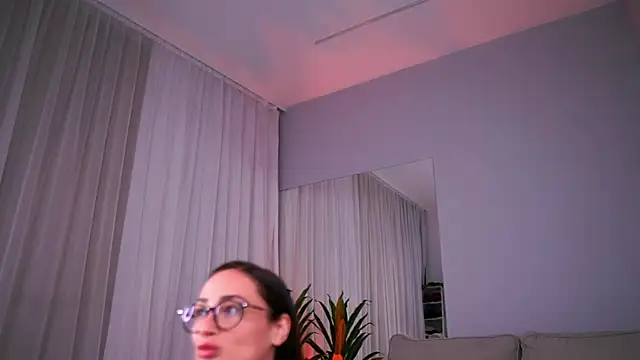 KaelisRose webcam