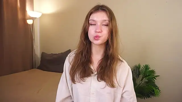 sonakhalili (F teen) - ❤️Suck finger thinking about your dick❤️