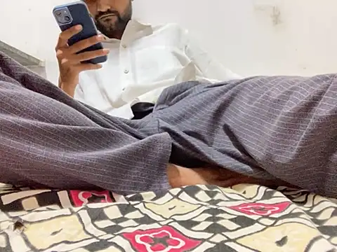 BBC_HORNY_GUJJU webcam