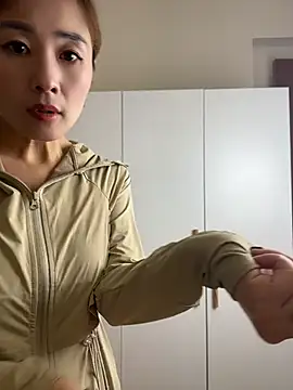 okgirl_23 webcam