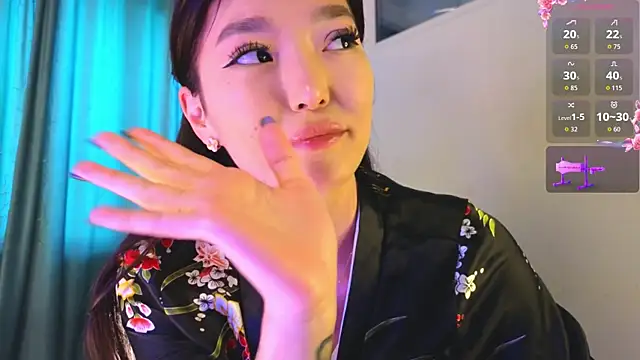 AudreyMell live sex cam