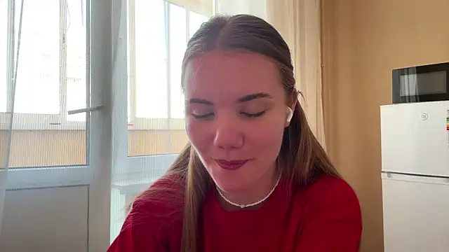 doana_bebriti (F teen) - It's sexy to eat strawberries
