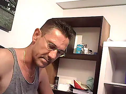 mastercharisma35 webcam