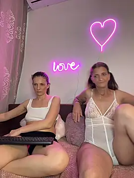 Sabrinedivinee webcam