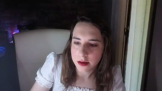 Alice_Tgirl live cam on StripChat