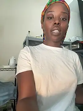 thechocolatepeach live sex cam