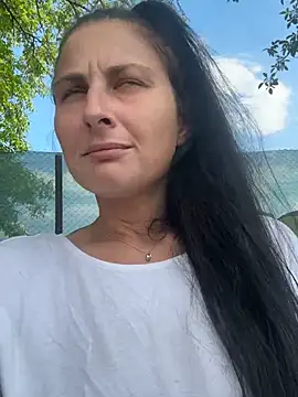 AlishyaJoi webcam