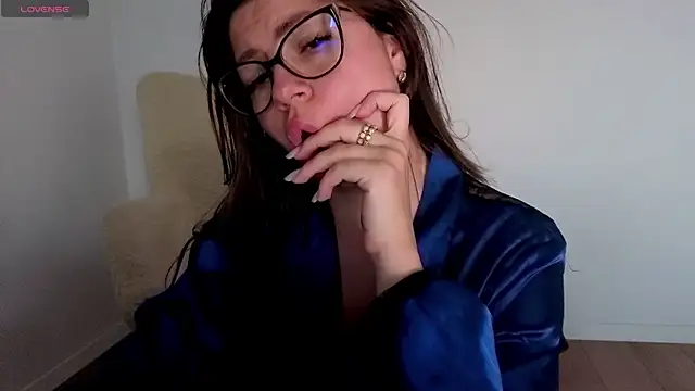 Jullyenn3