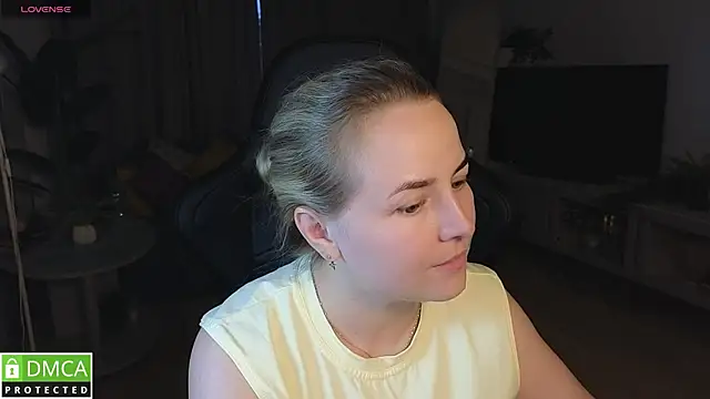 Mira_Mermayd webcam