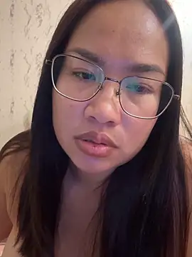 Ponthip webcam