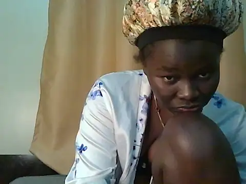roziebeauty webcam