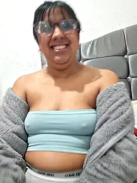 ZaidaWet webcam