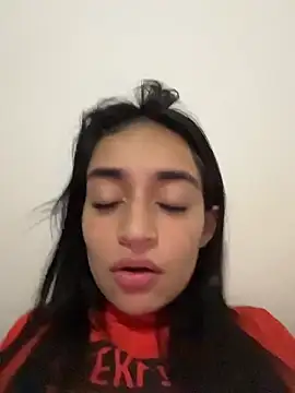 leilani_X webcam