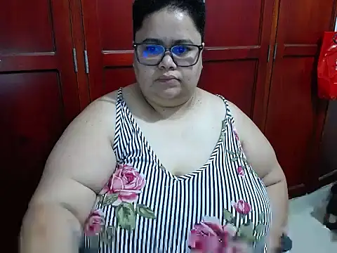 hotlesby4uxxx