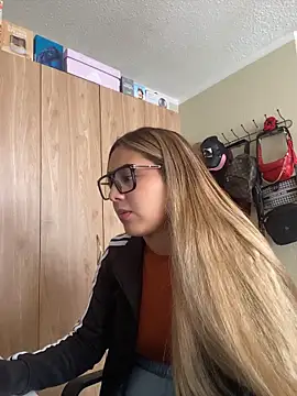Miabonnett_