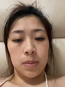 xinyue-888 live sex cam