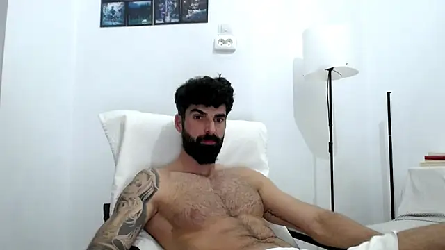 Verycutex live cam on StripChat