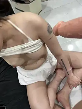 __BabyShowPublic__ webcam