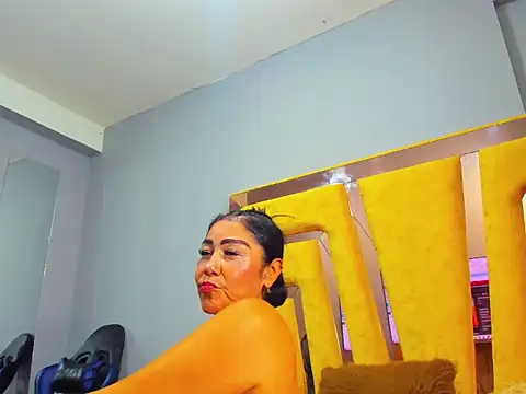 VikyThomsonn