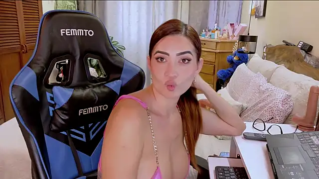 Abrilqueen
