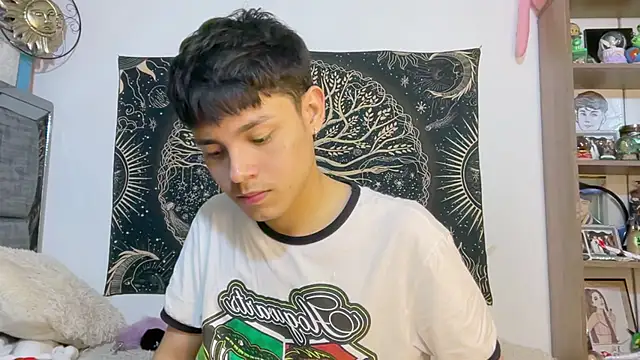 Bldavioro45 - Male webcam sex chat
