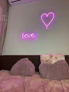 Sabrinedivinee webcam