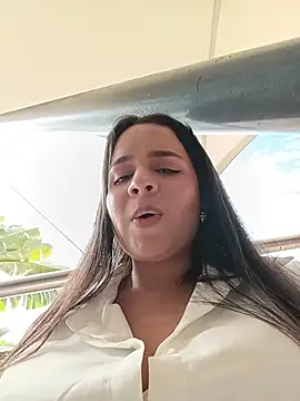Julieth_hot-69