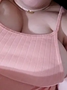 Nouna-loca live sex cam