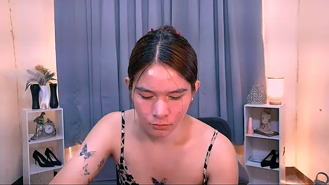 Mimi_Mckinley live sex cam