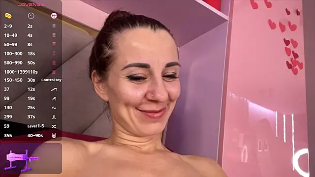 Crystallana Live Webcam on Stripchat