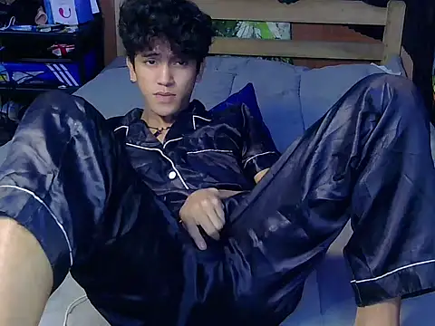 hugekenbigcock webcam