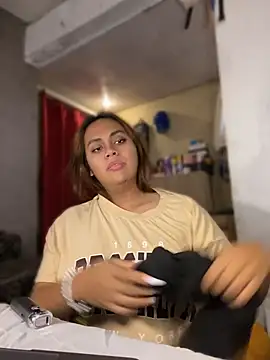 khimmadness - KhimMadness's free webcam - UK Sex Cams