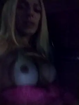 Modelo: Thifanydotada