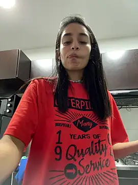 leilani_X webcam