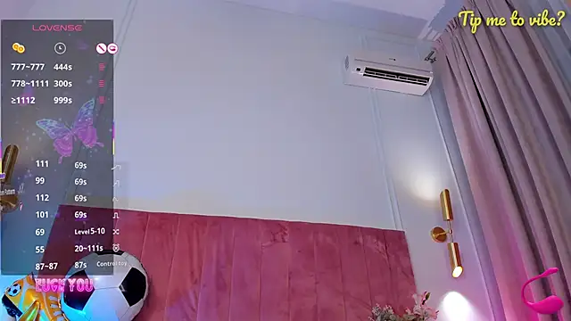 Mayzzie webcam
