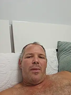 cubanitofeliz40 live sex cam